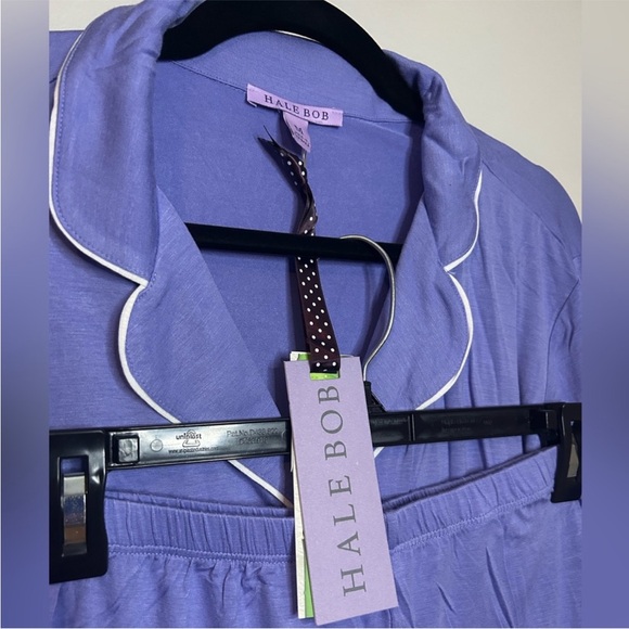 NWT HALE BOB PJ SET WITH LONG SLEEVE TOP AND SHORTS M - Picture 3 of 8